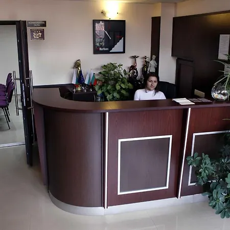 Hotel Armira Family