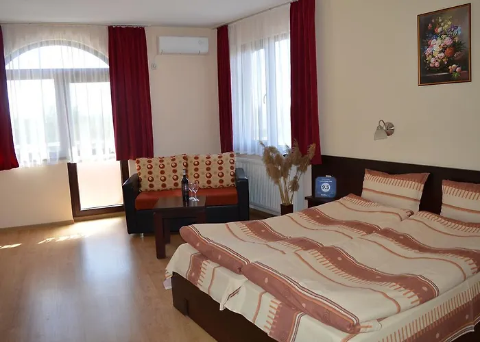 Hotel Armira Family 3*